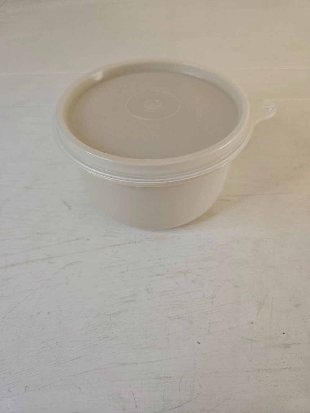 Tupperware 1667 Almond Replacement Bowl and Lid For Veggie Tray Vintage 1667-8